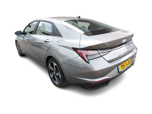 יונדאי אלנטרה