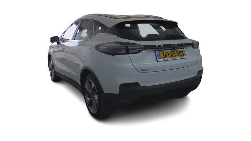 ג׳ילי Geometry C