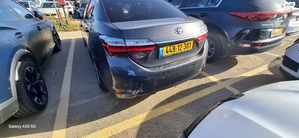 מודעת רכב טויוטה קורולה 2