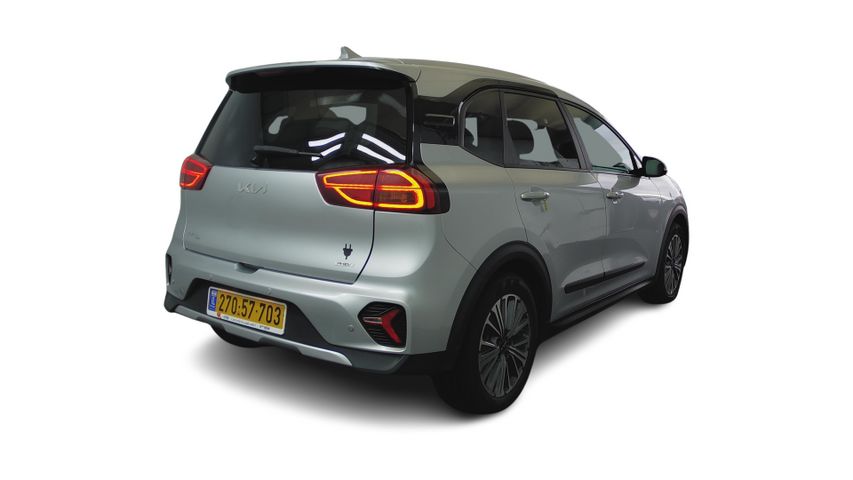 קיה נירו פלוס