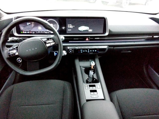 יונדאי איוניק 6