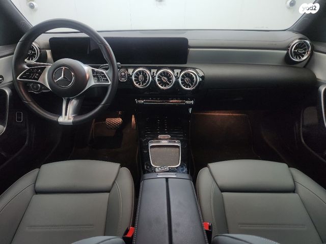 מרצדס-בנץ CLA