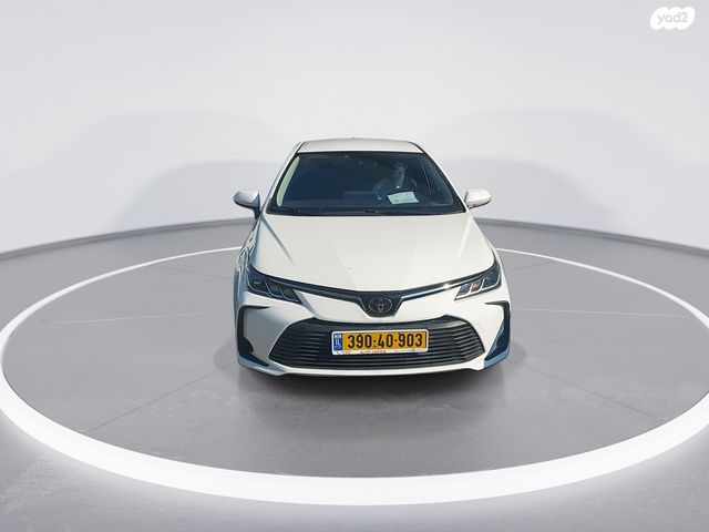 טויוטה קורולה