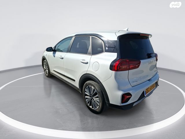 קיה נירו פלוס