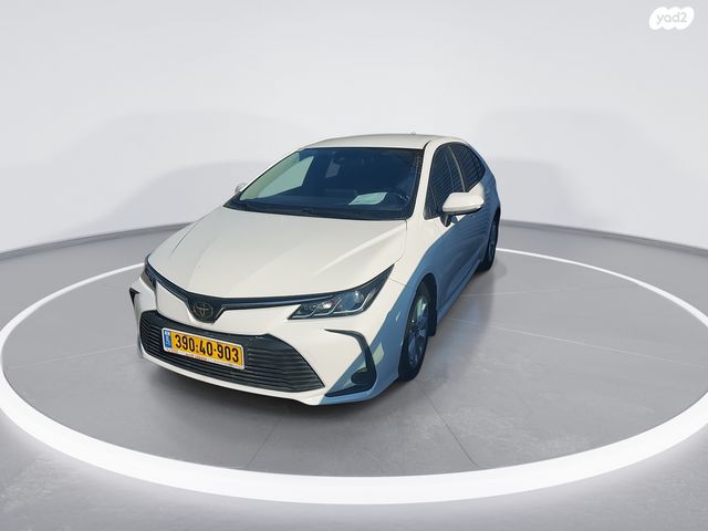 טויוטה קורולה