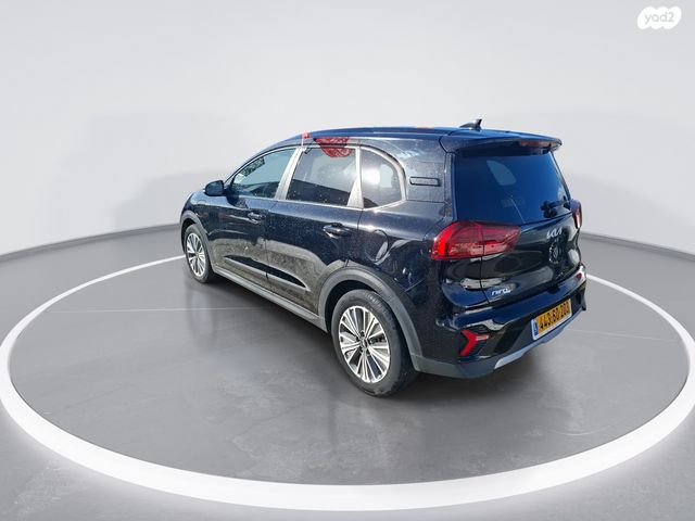 קיה נירו פלוס