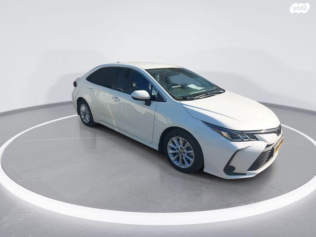 טויוטה קורולה