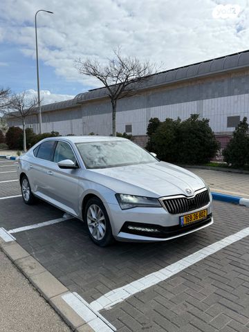 סקודה סופרב