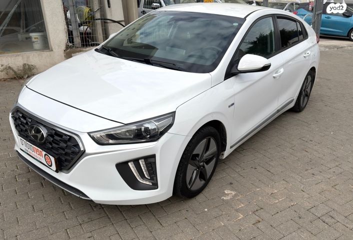 מודעת רכב יונדאי איוניק