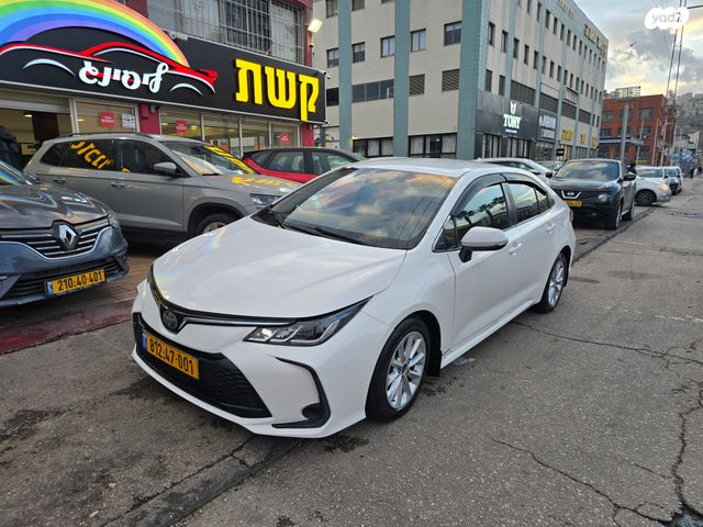 מודעת רכב טויוטה קורולה