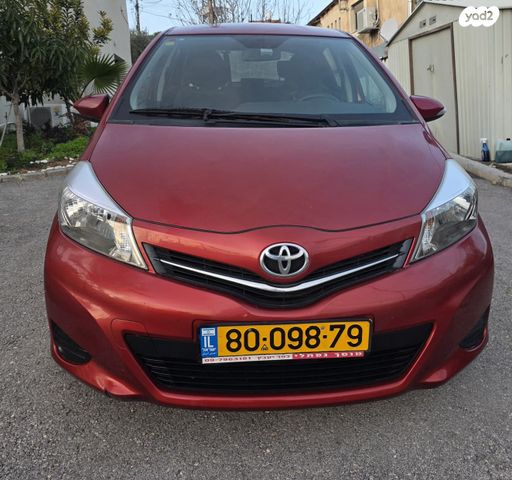 מודעת רכב טויוטה יאריס
