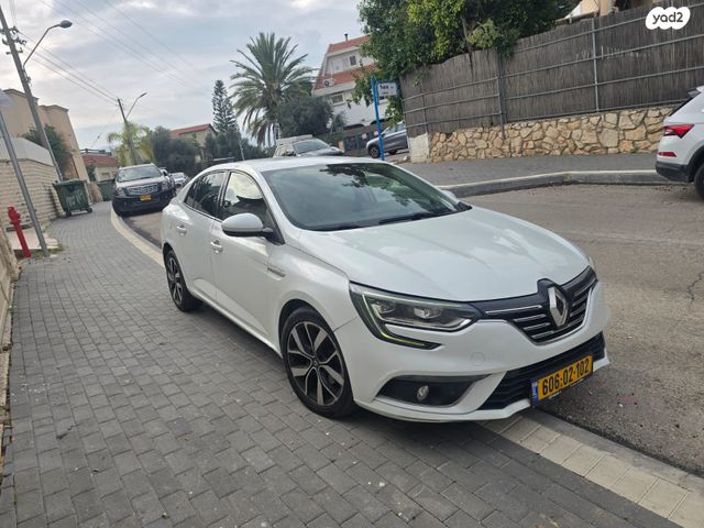 מודעת רכב רנו מגאן