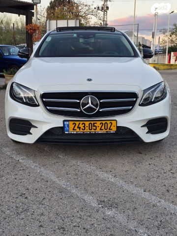 מודעת רכב מרצדס-בנץ E-class 1