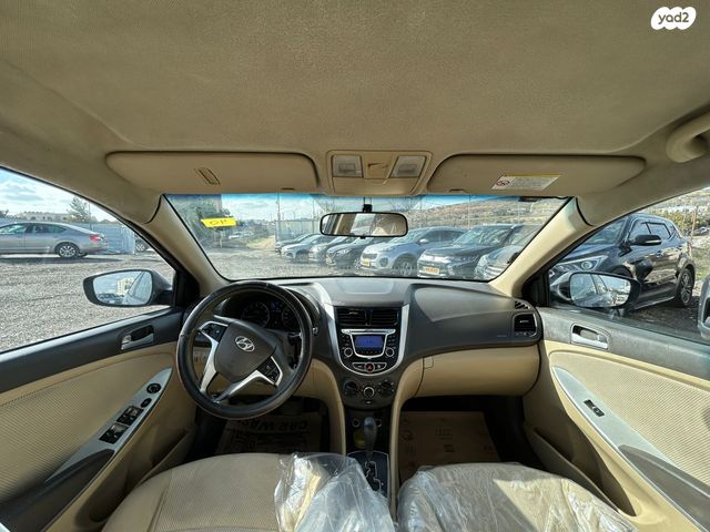 יונדאי אקסנט i25