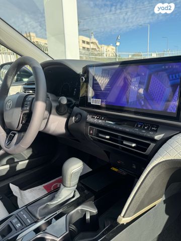 טויוטה קאמרי