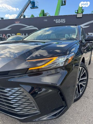 מודעת רכב טויוטה קאמרי 1