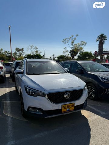 מודעת רכב אם ג'י ZS