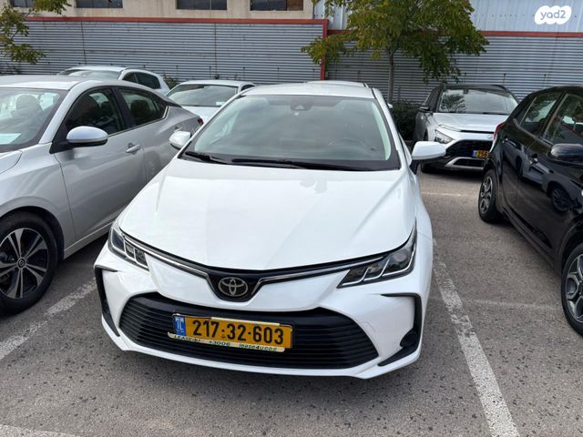 מודעת רכב טויוטה קורולה