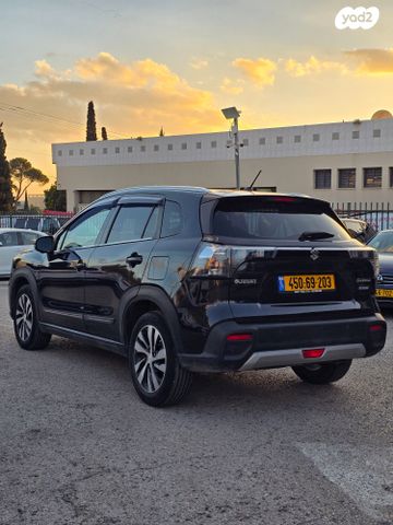סוזוקי S-Cross