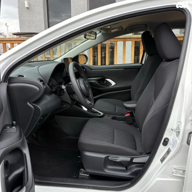 טויוטה יאריס