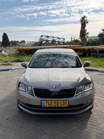 סקודה אוקטביה 