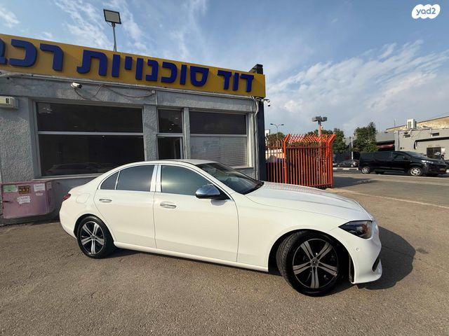 מודעת רכב מרצדס-בנץ C-class
