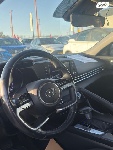 יונדאי אלנטרה