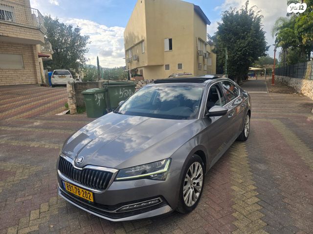 מודעת רכב סקודה סופרב