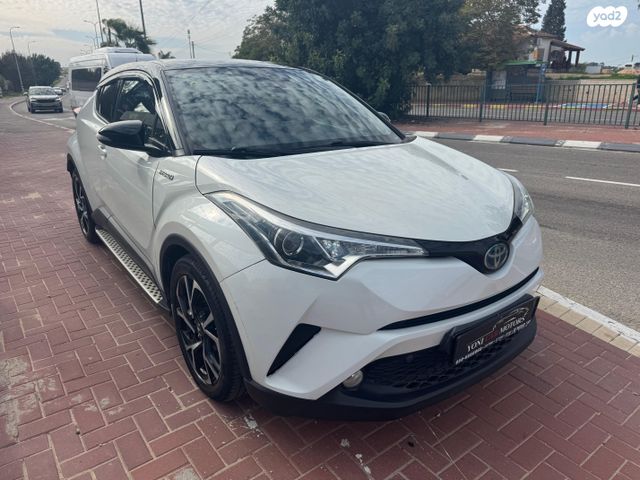 טויוטה C-HR