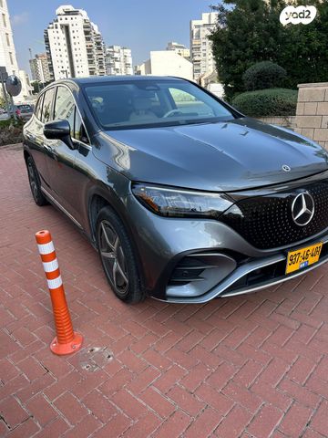 מרצדס-בנץ EQE SUV
