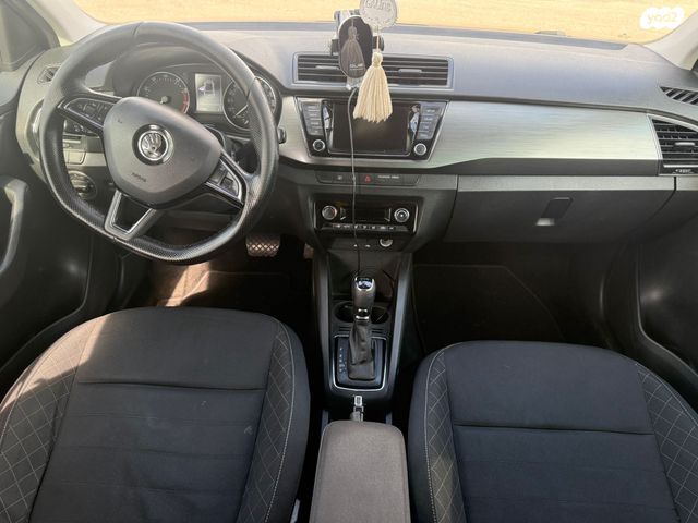 סקודה פאביה