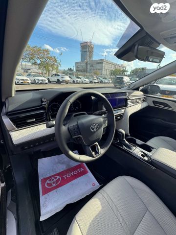 טויוטה קאמרי