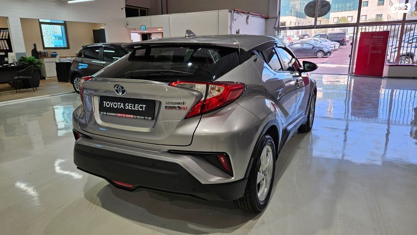 טויוטה C-HR