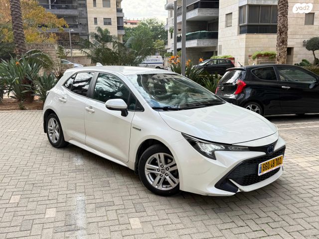 טויוטה קורולה
