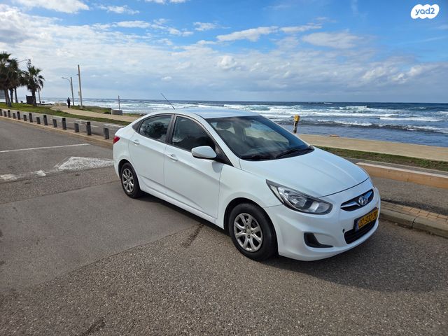 יונדאי אקסנט i25