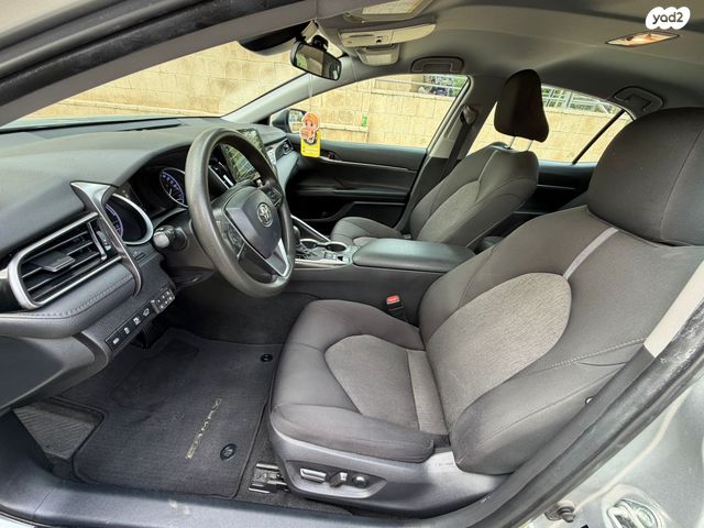 טויוטה קאמרי