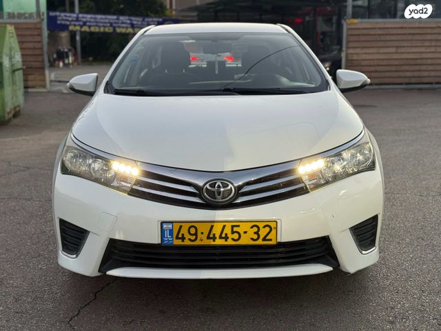 מודעת רכב טויוטה קורולה