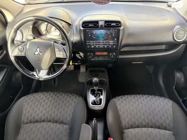 מיצובישי ספייס סטאר