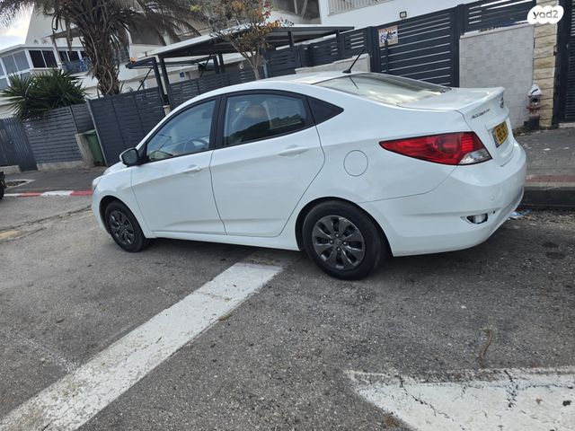 יונדאי אקסנט i25