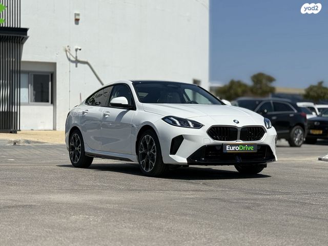 מודעת רכב ב מ וו סדרה 2