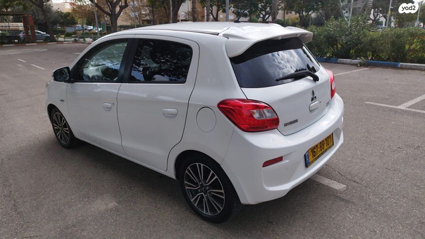 מיצובישי ספייס סטאר