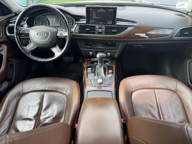 מודעת רכב אאודי A6 2