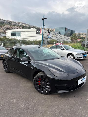 טסלה מודל 3