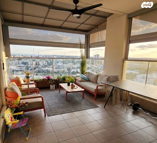 הר הצופים 21