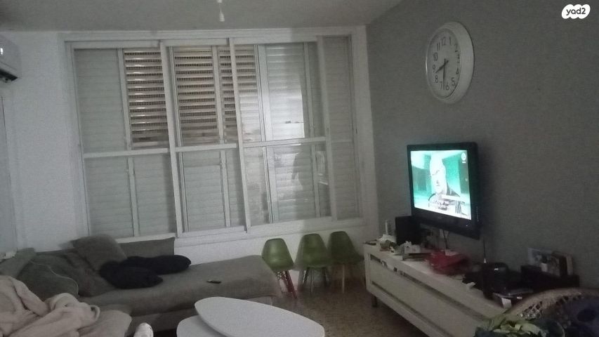 שדרות הורדים 15