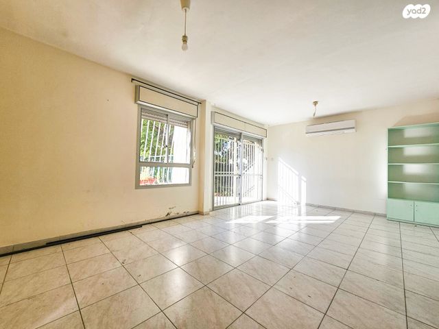 בית פרטי/ קוטג', נחל בצת 15, הנחלים, מודיעין מכבים רעות