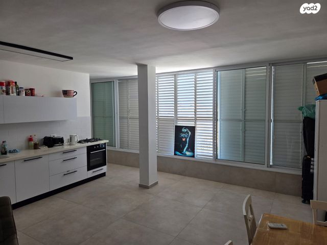 דירה, רוטשילד 58, ניצנה, בת ים