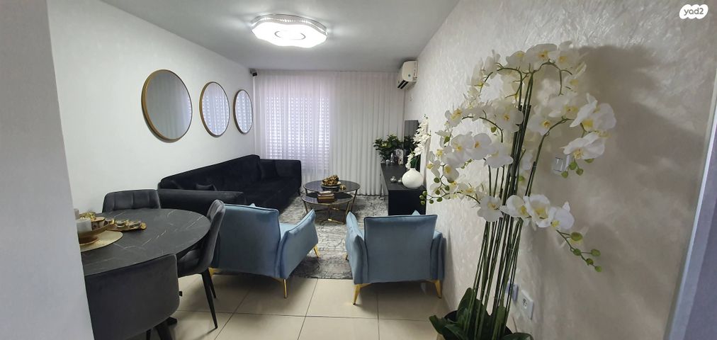 דירה, שדרות יעקב (ג'ירופי) 64, שיכוני המזרח, ראשון לציון