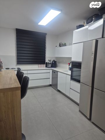 דירה, הרכס 22, נופי סלע, מעלה אדומים