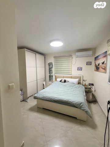 דו משפחתי, יצחק קצנלסון 4, שיכון ותיקים, חולון